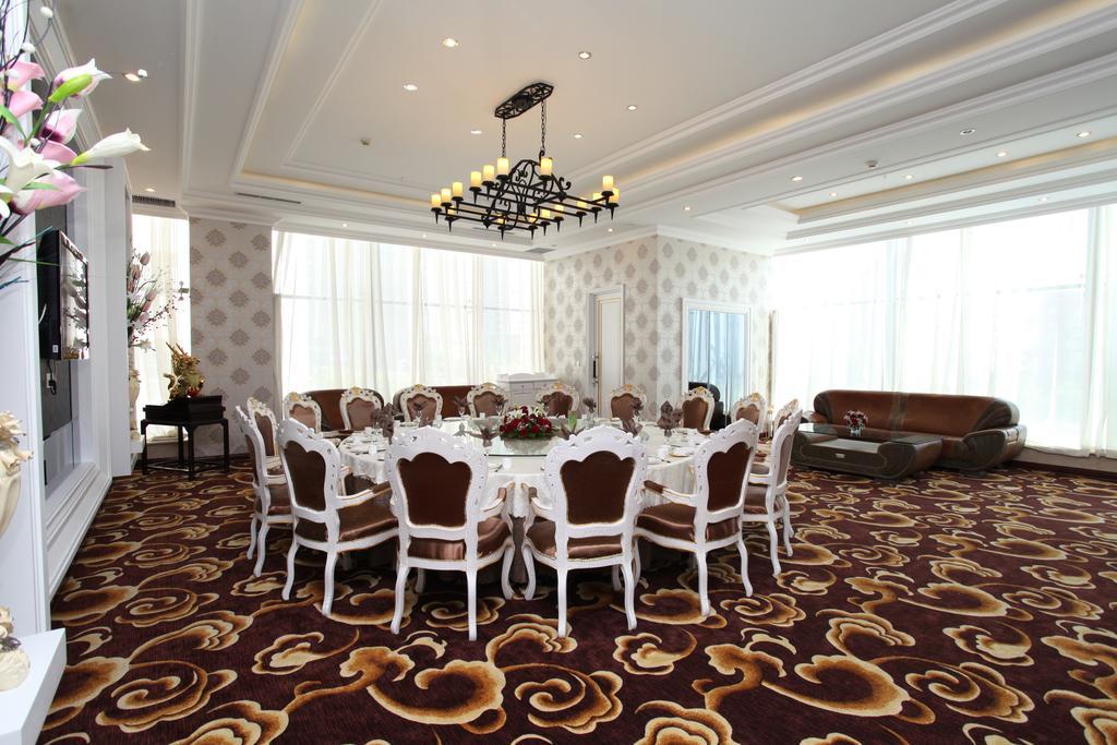 Milky Way Hotel Harbin Buitenkant foto
